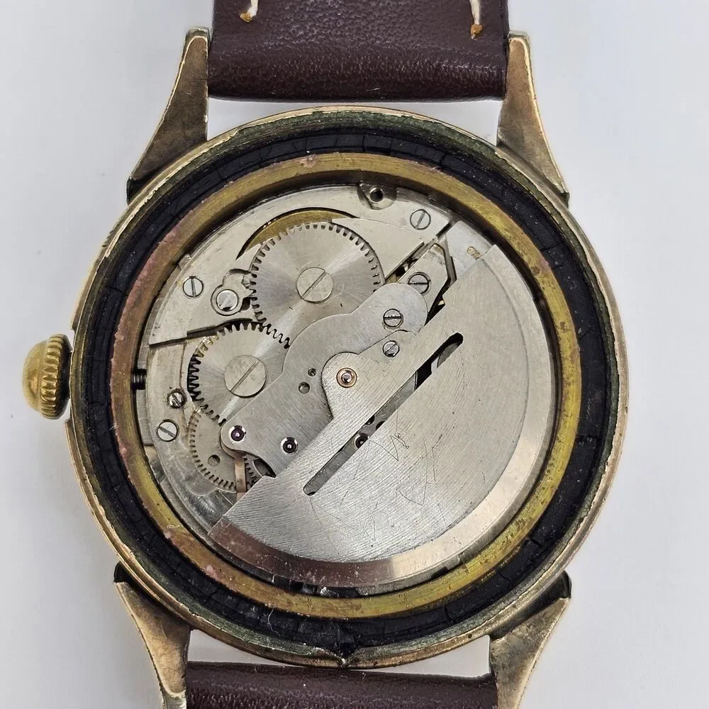 VTG Chrysler Men’s Automatic Watch‎ 34MM Gold Dial Brown Bands READ DESCRIPTION